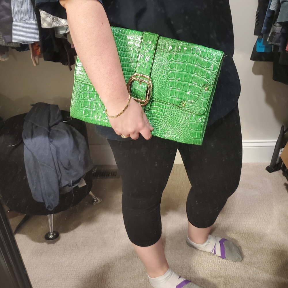 Jessica Simpson green croc clutch